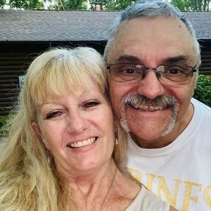 Meet your Posher, Charles